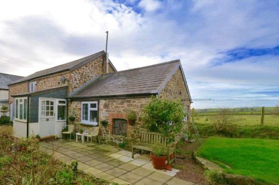2 Bedroom Property